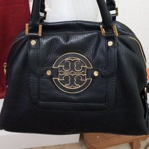 Tory Burch Black Leather Purse *Read description*
